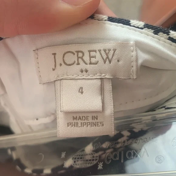 J-crew Pencil skirt - Picture 3 of 3